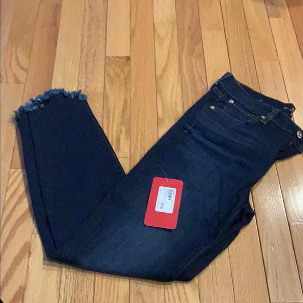 NWT 7 For All Mankind Scalloped Hem Skinny